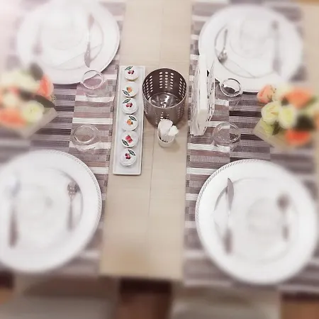 Royal Dreams Bed & Breakfast 4*