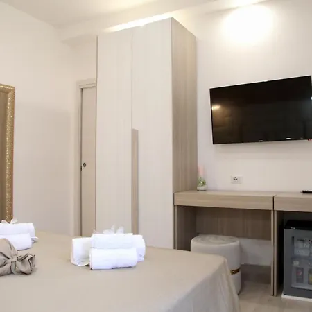 Royal Dreams Bed & Breakfast 4*